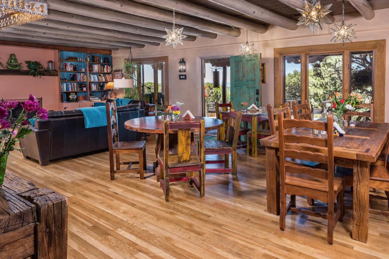Bobcat Inn Canada de los Alamos Экстерьер фото