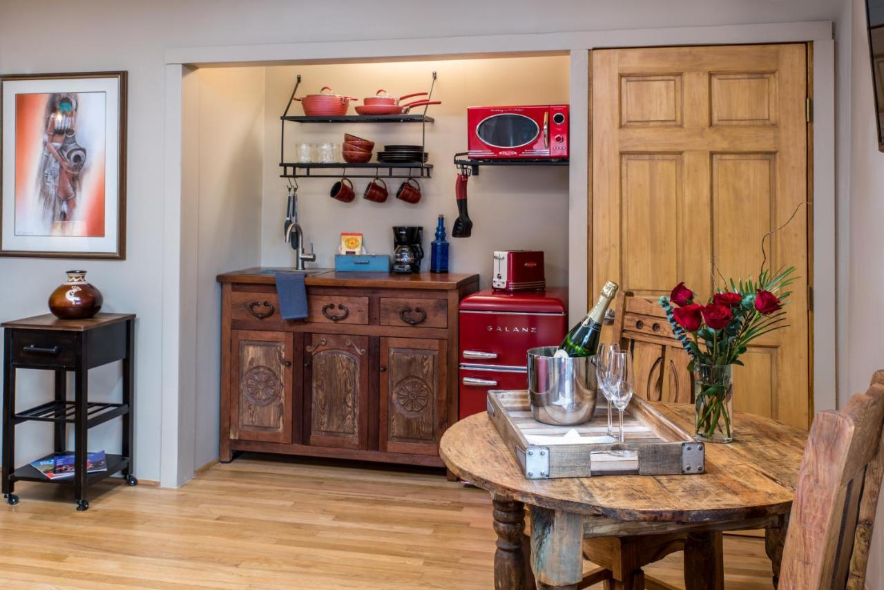 Bobcat Inn Canada de los Alamos Экстерьер фото